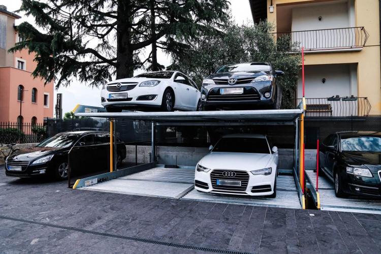 H.CAMINETTO PARCHEGGIO ESTERNO2