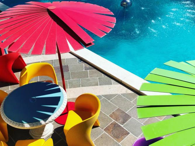 The swimming pool with sea view of the TERMINI Beach Hotel