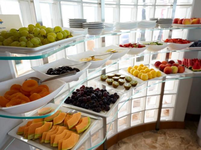buffet frutta termini beach jesolo