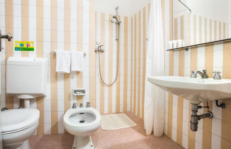 Las Vegas bagno1.jpg