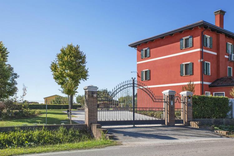 Esterno_IMG_0543_Native