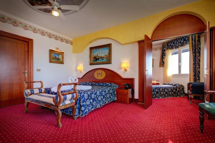 NAPOLEON20-0440-ph-stefano-pinci