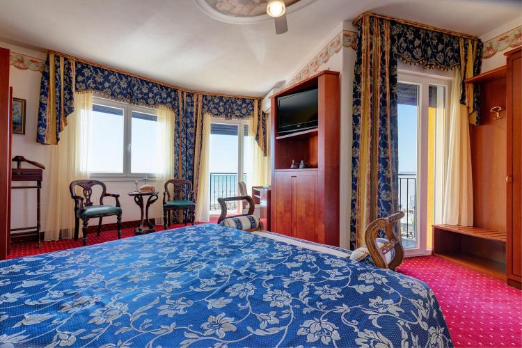 NAPOLEON20-0535-ph-stefano-pinci