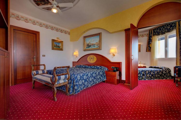 NAPOLEON20-0574-ph-stefano-pinci