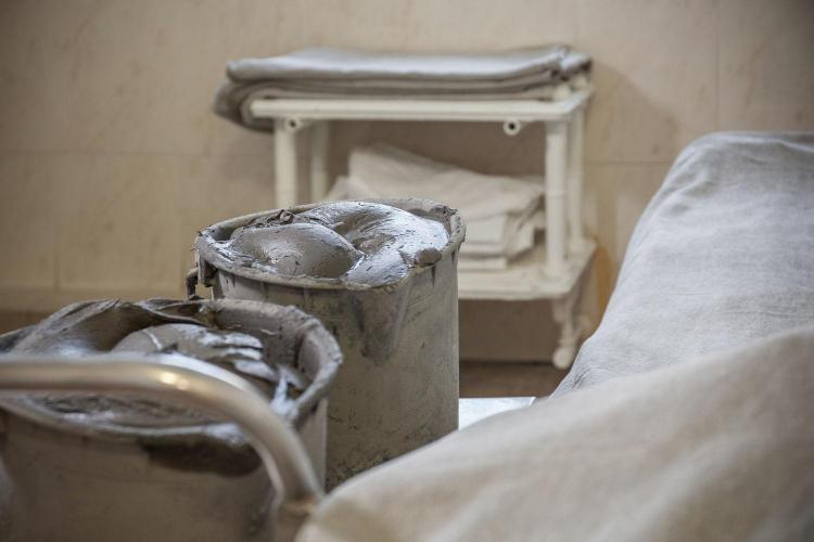 Hotel_Patria_fango_1