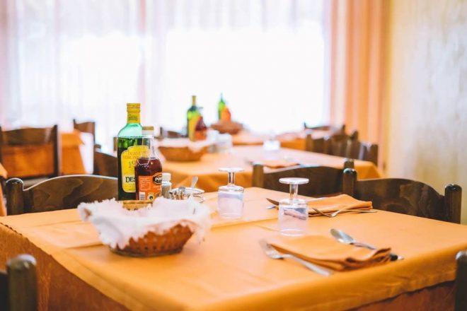 F5A751CC-2C71-4E45-BE35-128B3599B6FA