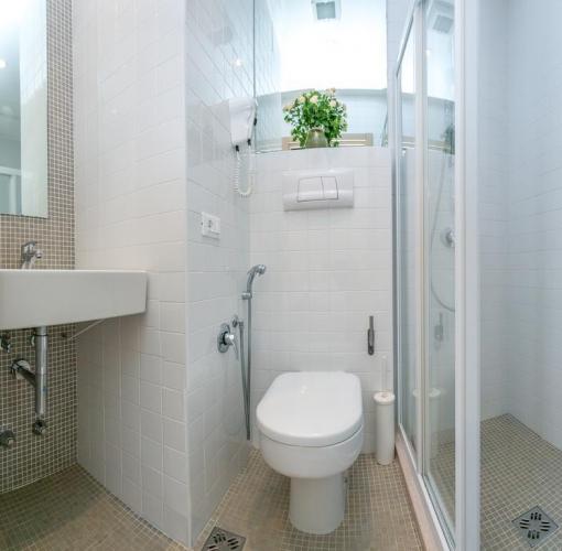 Colonnna bagno 1.jpg