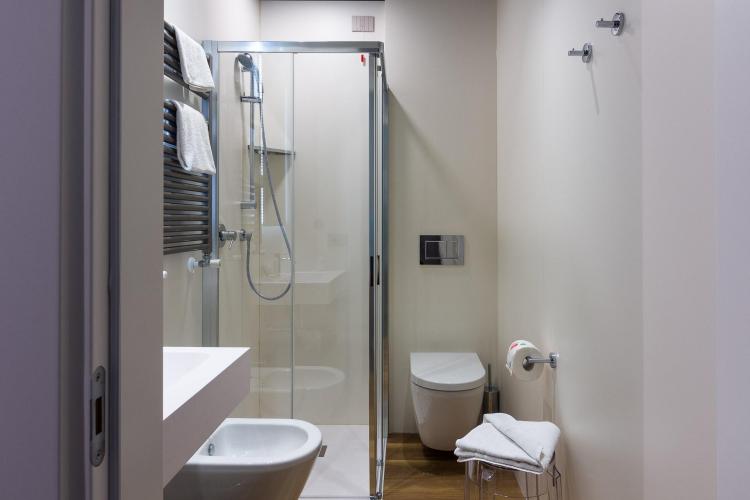 Double Economy Bathroom