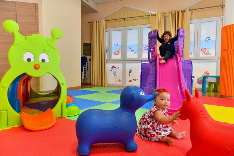 Olympus sala bimbi (20)