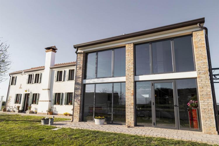 1928169_0x800r72_h7fdac