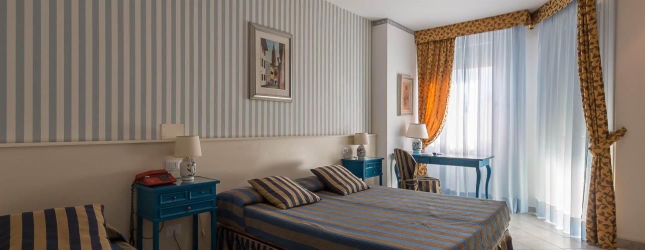 camera family vista mare laterale jesolo 3