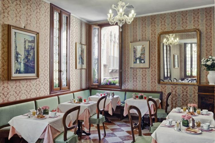 Sala_Colazione_01