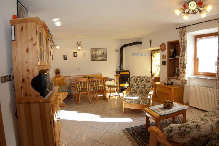 pranzo e soggiorno foto 2