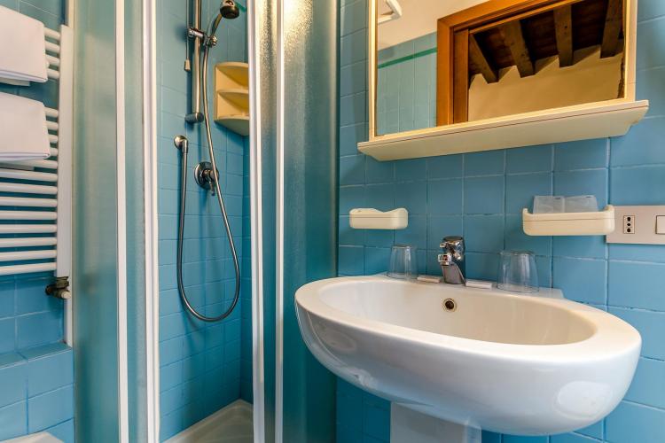 12_ArielSilva-bagno2