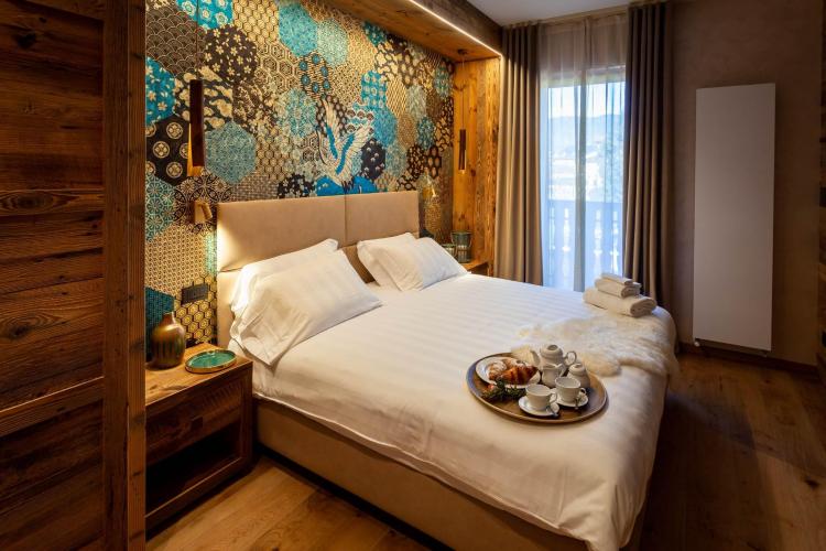 Double superior  (2)