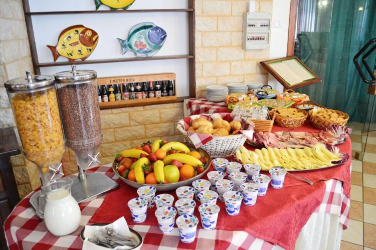 breakfast-buffet_Grifone.jpg