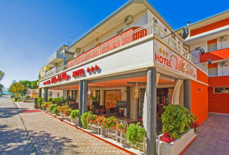 Foto Hotel intera.png