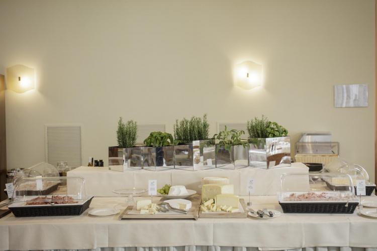 GALZIGNANO_Sprting_Rist_Terra_colazioni_LR_10