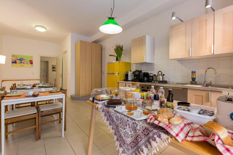 20180626 - via Manin012