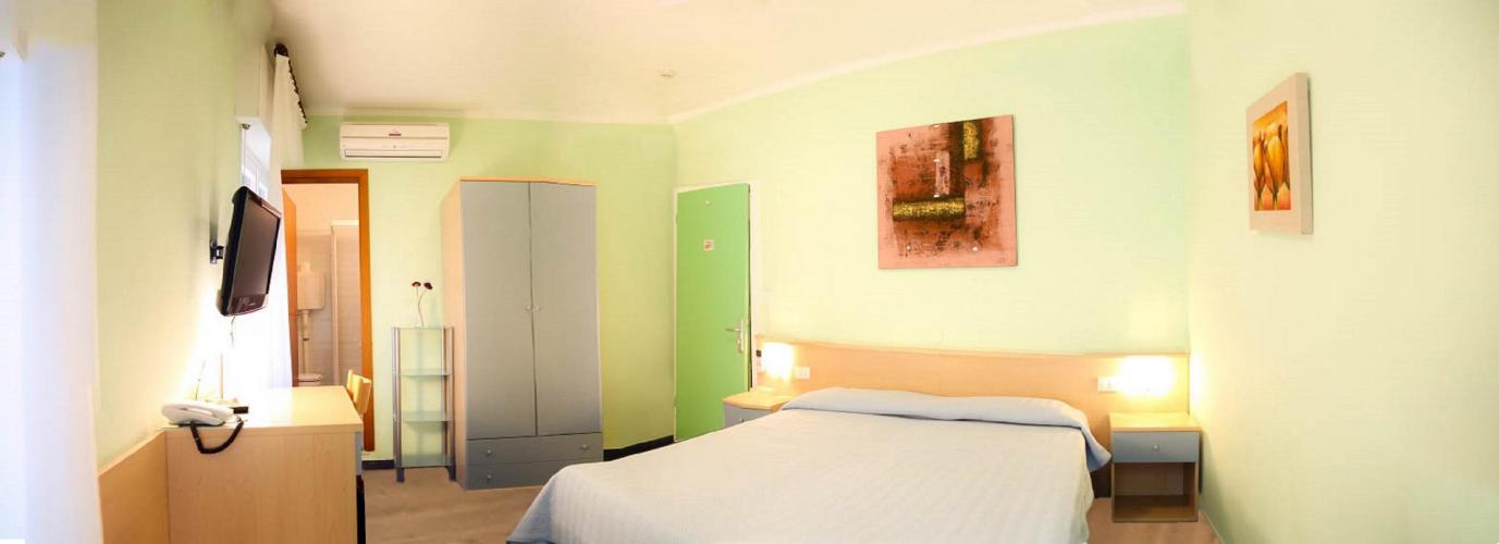 Double or twin room with balcony mountain view