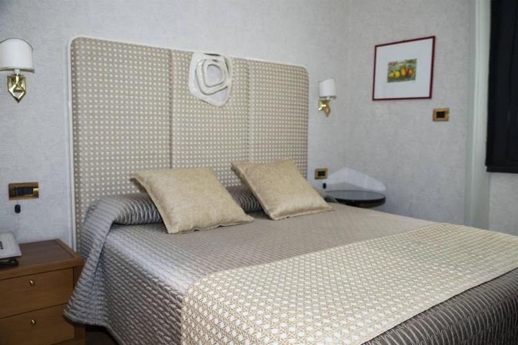 Camera Matrimoniale v2