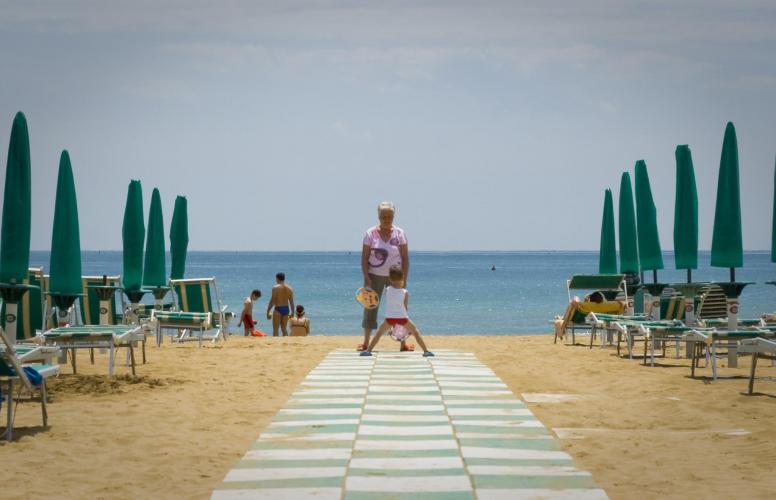 8325241603_33b559e4f4_k