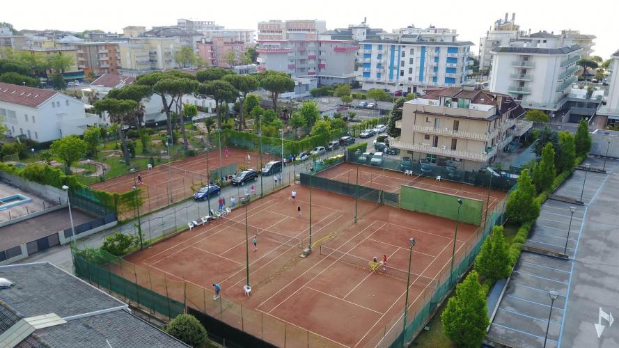 !cid_253F6AF9-FF16-47CE-BE08-02E28620C9EA@online