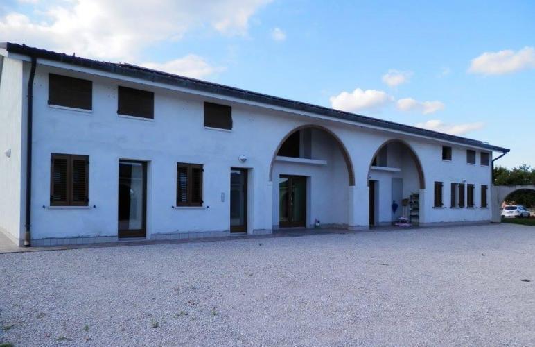 487299826_2464118717263543_355201679754794993_n