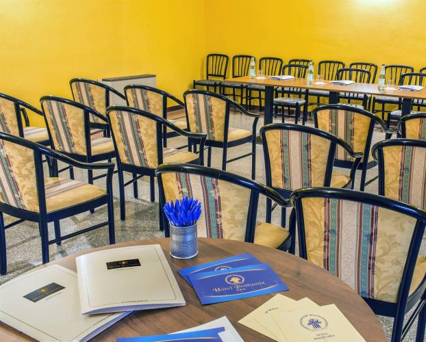 Sala Meeting Piccola