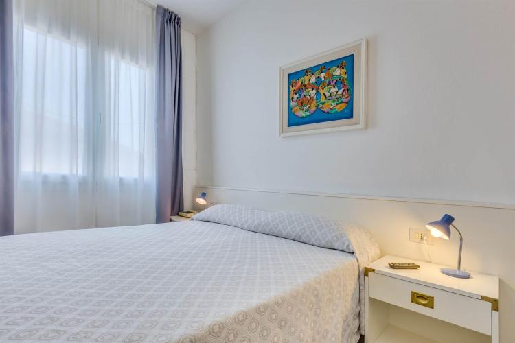 036-stanza-33-standard