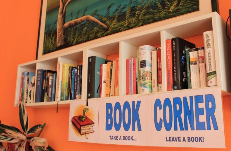 Camping Parco Capraro Book Corner