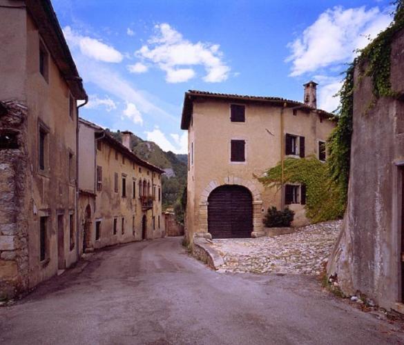 vecchio borgo