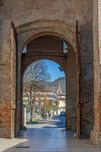 Porta Aquila