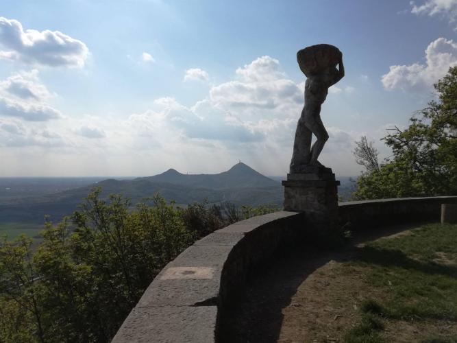 Vista sul Monte Cero dalla terrazza di Ercole
