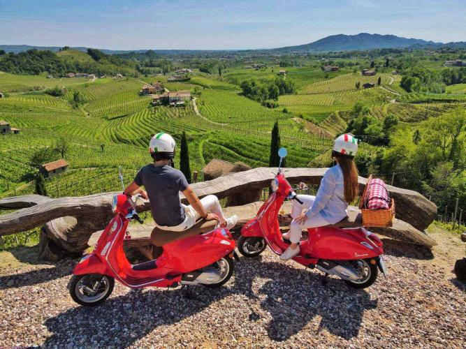 Vespa Rent Dolomiti