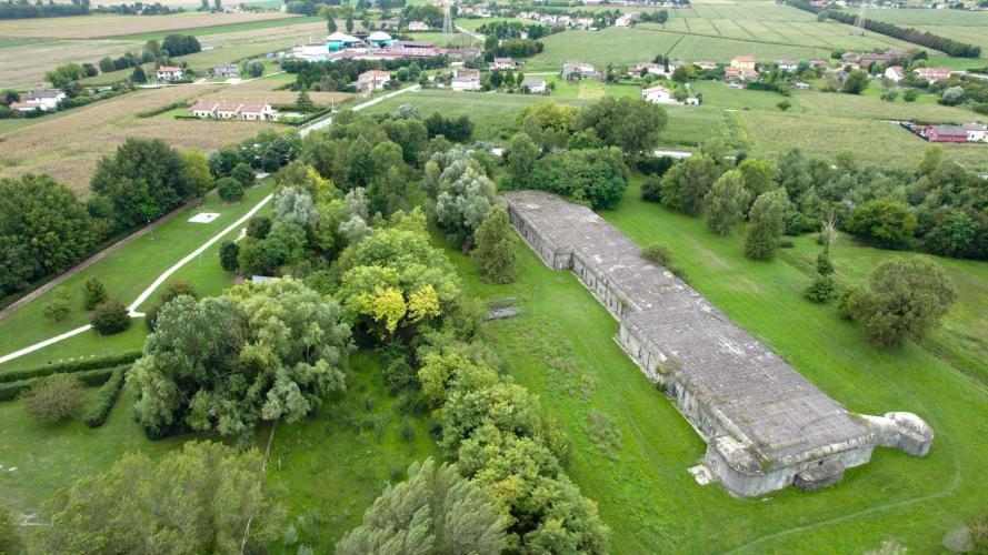 ___TUTTO_FOOTAGE.00_57_30_22.Immagine003 copia