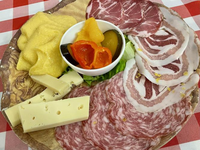 salumi formaggi