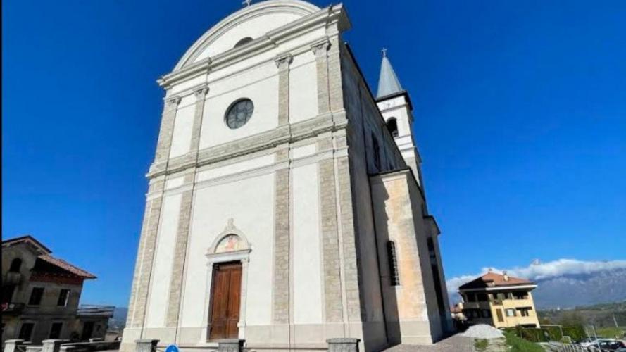 Facciata della chiesa