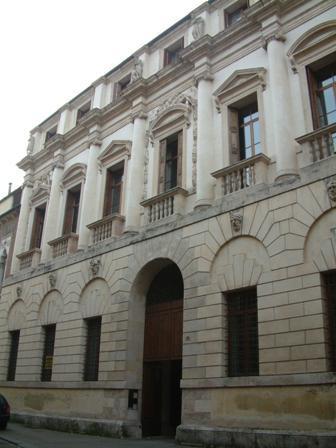 Palazzo Iseppo da Porto Festa