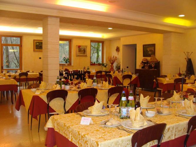 Sala della Trattoria al Ponte di Veja