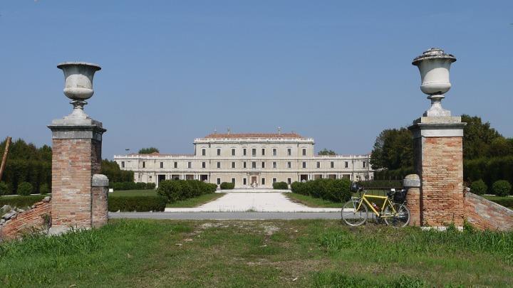 Villa Farsetti 1