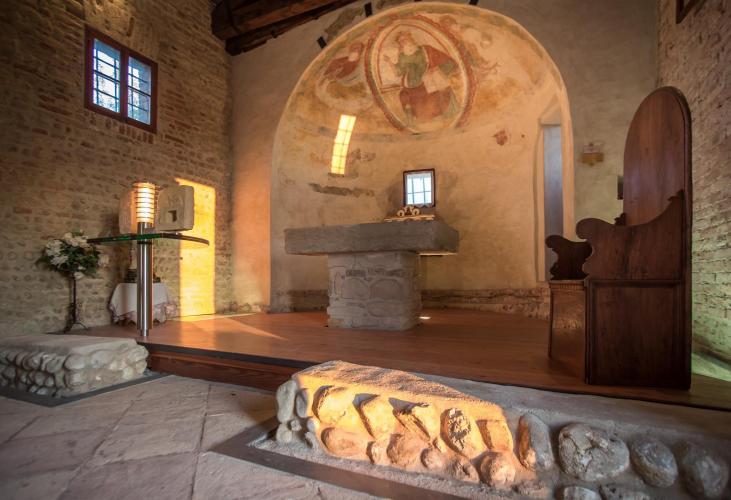 Oratorio San Massimo Borghetto interno