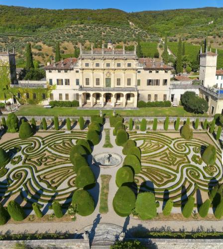 Villa Arvedi e giardino