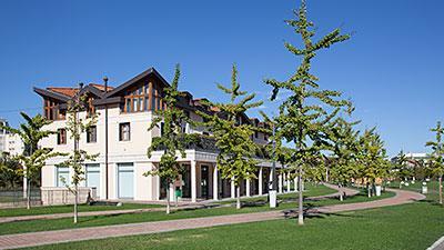 Negozi sotto i Portici del Parco Urbano