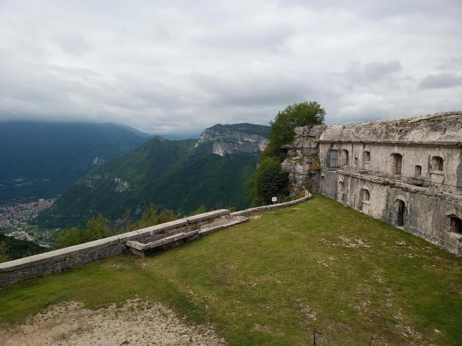 forte con paesaggio