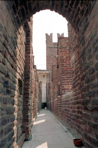 Accesso su balaustra Portoni della Bra