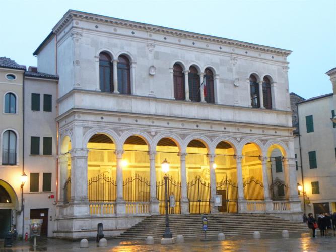 Loggia della Gran Guardia 3