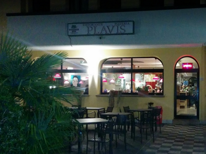 Plavis Pizzeria Ristorante