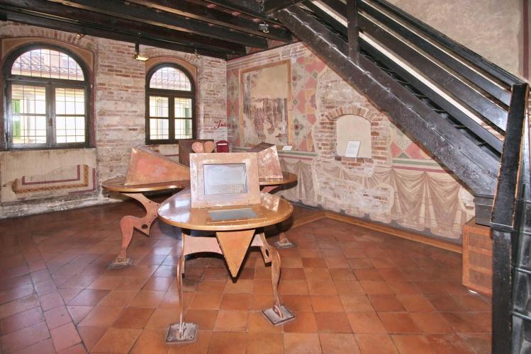 Terzo piano, Pucci de Rossi, Scrittoio Giulietta