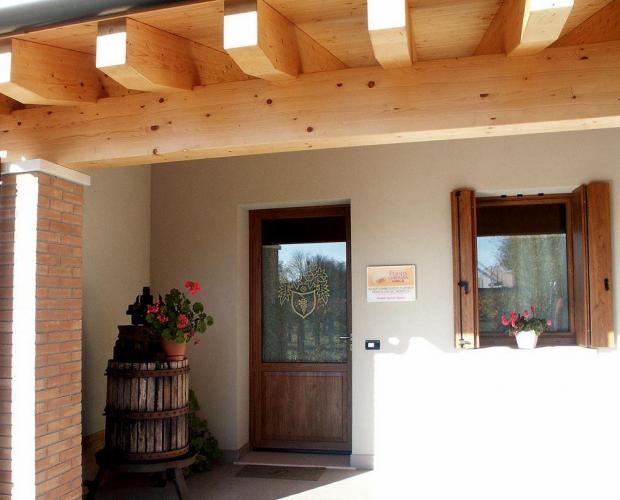 Entrata sala degustazioni